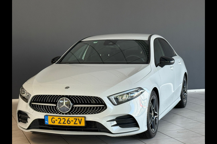 Mercedes-Benz A-Klasse 200 163pk AMG Night Dealer Onderhouden