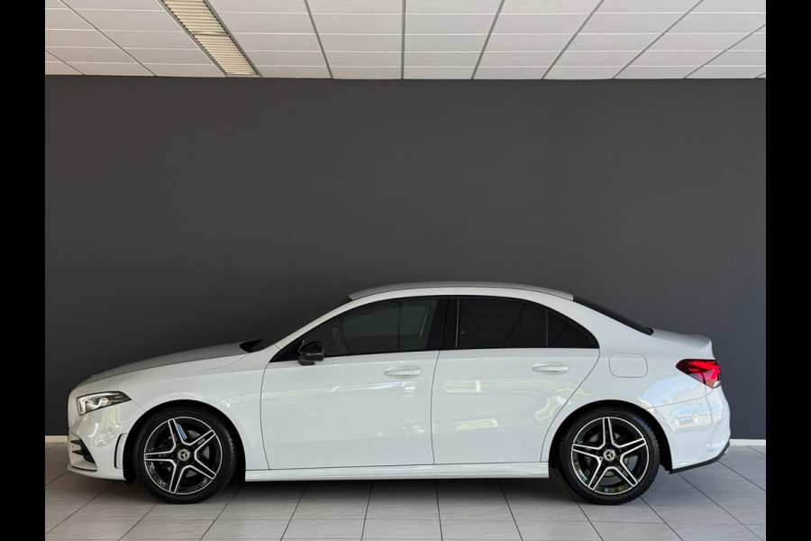 Mercedes-Benz A-Klasse 200 163pk AMG Night Dealer Onderhouden
