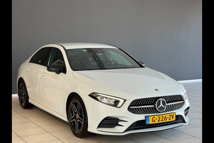 Mercedes-Benz A-Klasse 200 163pk AMG Night Dealer Onderhouden