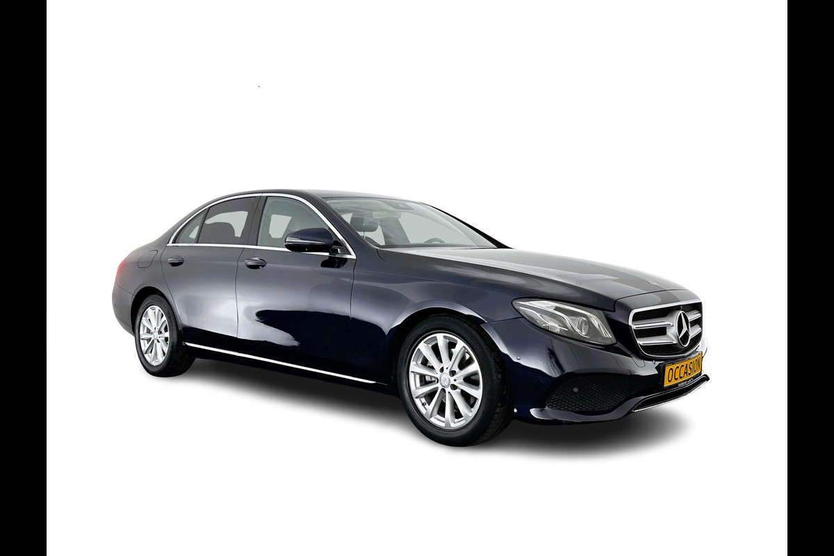 Mercedes-Benz E-Klasse 220 d Lease Edition Aut. *LEATHER-MICROFIBRE | MULTIBEAM-LED | TOP-VIEW | AMBIENT-LIGHT | NAVI-FULLMAP | HEATED-SEATS | SPORT-SEATS | ECC | SHIFT-PADDLES | PDC | CRUISE | 17''ALU* Mercedes-Benz E-Klasse 220 d Lease Edition Aut. *LEATHER-MICROFIBRE | MULTIBEAM-LED | TOP-VIEW | AMBIENT-LIGHT | NAVI-FULLMAP | HEATED-SEATS | SPORT-SEATS | ECC | SHIFT-PADDLES | PDC | CRUISE | 17''ALU*