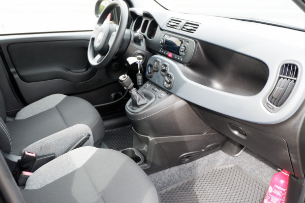 Fiat Panda 1.0 Hybr. City Rijklaarprijs incl. 12MND Bovag garantie