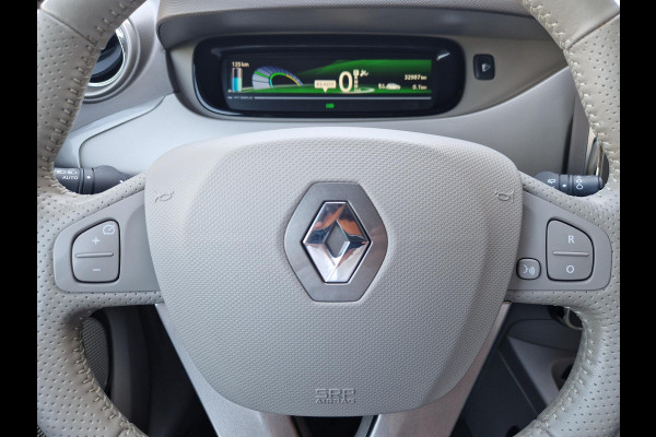 Renault ZOE Q90 Bose Quickcharge 41 kWh | DAB | Camera | Navi | Clima | Licht- en Regensensor |