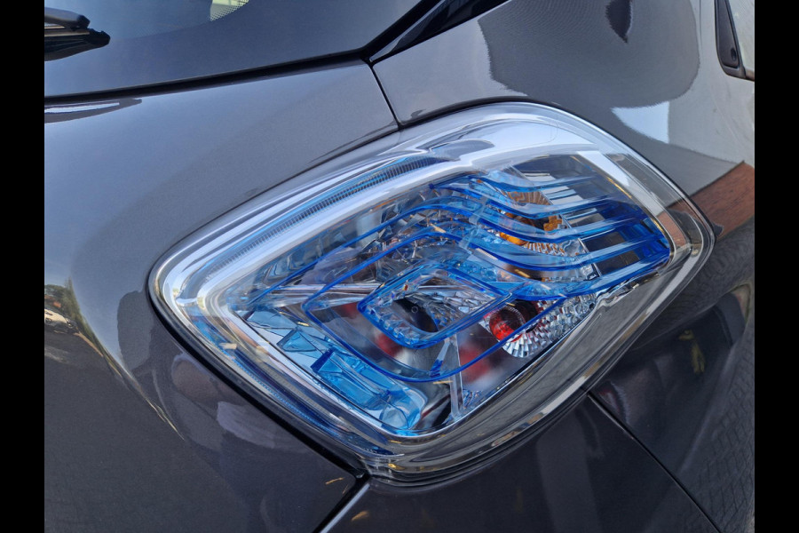 Renault ZOE Q90 Bose Quickcharge 41 kWh | DAB | Camera | Navi | Clima | Licht- en Regensensor |