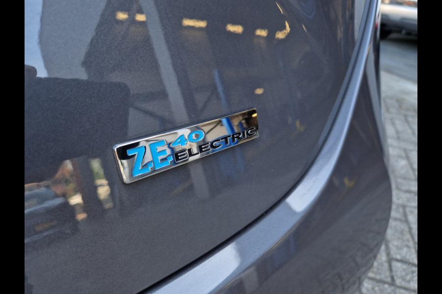 Renault ZOE Q90 Bose Quickcharge 41 kWh | DAB | Camera | Navi | Clima | Licht- en Regensensor |