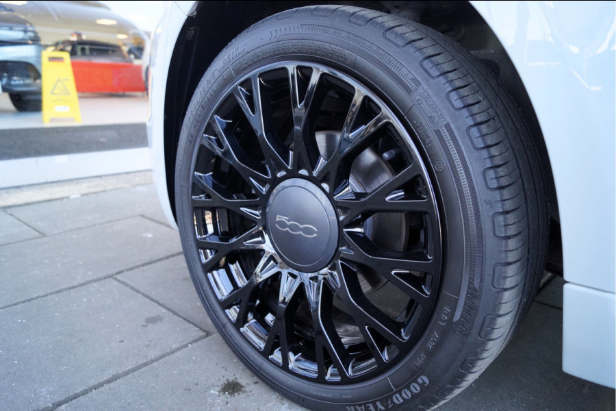 Fiat 500 1.2 Collezione | Climate Control | Navigatie | 16"Lichtmetalen Velgen