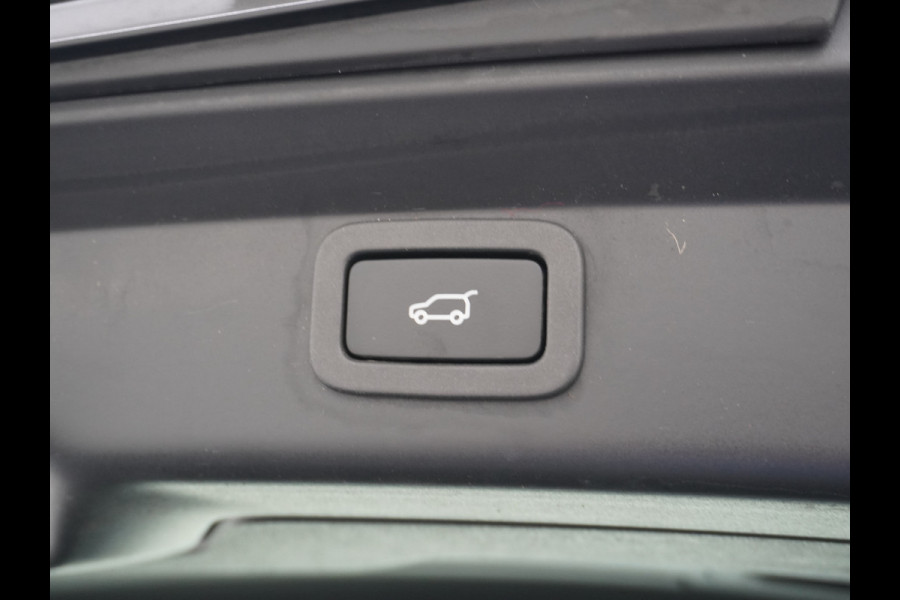 Jaguar I-PACE EV400 SE 90kWh 4WD Leer Adaptieve Cruise Control 20" Meridan®-Audio Apple Carplay Android Auto DAB PDC Keyless entry/start LED LmvBluetooth WiFi Verkeersbord detectie Uitparkeer waarschuwing Business Edition 400PK 696NM Koppel