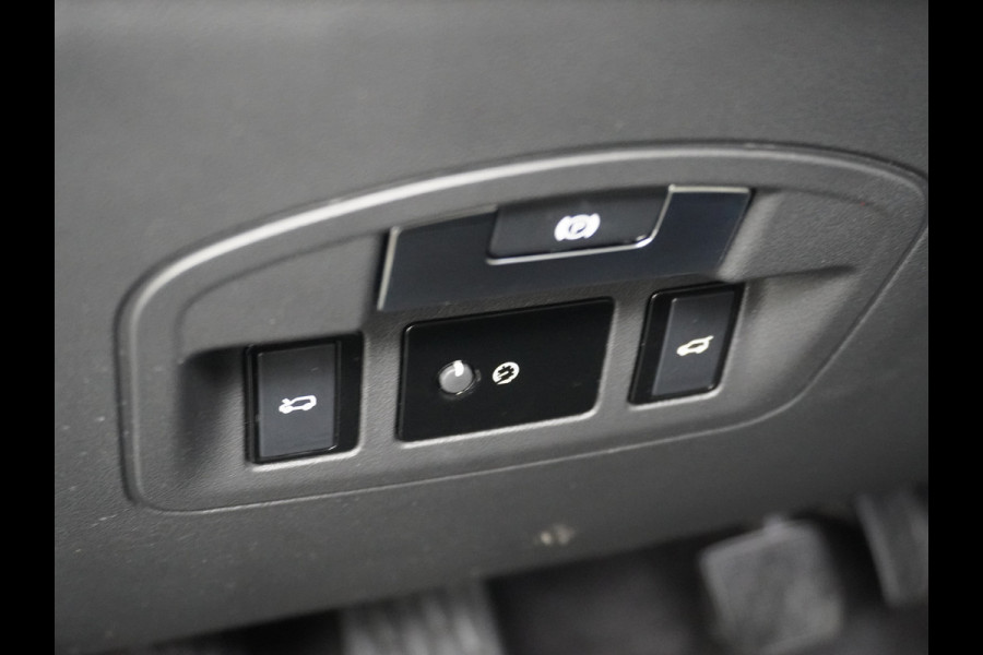 Jaguar I-PACE EV400 SE 90kWh 4WD Leer Adaptieve Cruise Control 20" Meridan®-Audio Apple Carplay Android Auto DAB PDC Keyless entry/start LED LmvBluetooth WiFi Verkeersbord detectie Uitparkeer waarschuwing Business Edition 400PK 696NM Koppel