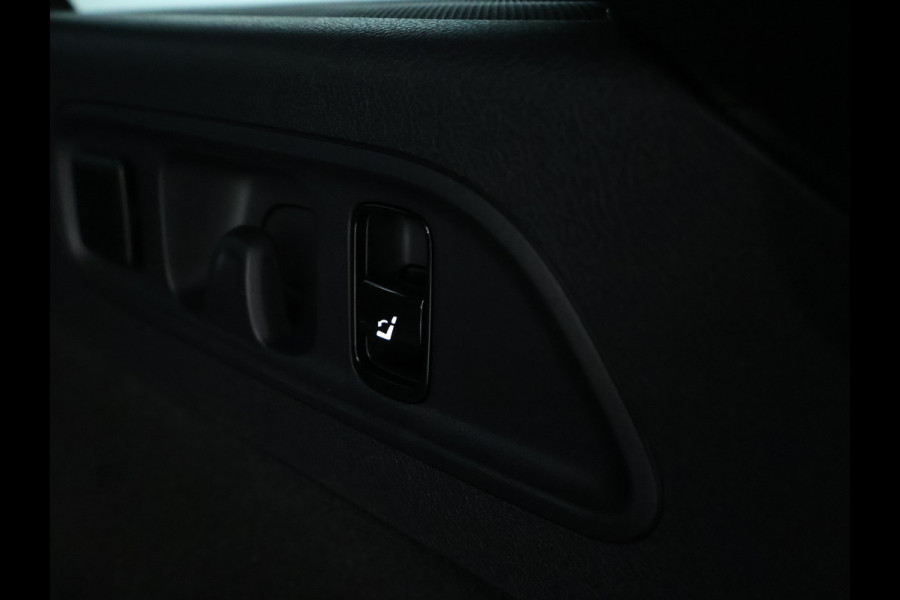 Mercedes-Benz E-Klasse Estate 300 e Sport Edition | Trekhaak | Nightpakket | Rijassistentiepakket Plus | Parkeerpakket met 360°-camera | Winter pakket | KEYLESS GO-pakket | Premium pakket | Akoestisch comfortpakket |