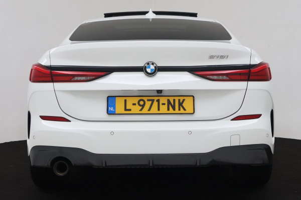 BMW 2 Serie Gran Coupé 218i Business Edition (PANORAMADAK, PARKEERSENSOREN, CAMERA, CRUISE CONTROL, NAVIGATIE, DEALER ONDERHOUDEN)