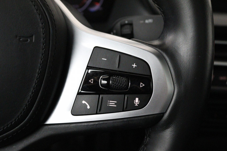 BMW 2 Serie Gran Coupé 218i Business Edition (PANORAMADAK, PARKEERSENSOREN, CAMERA, CRUISE CONTROL, NAVIGATIE, DEALER ONDERHOUDEN)