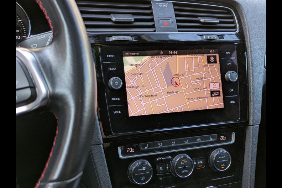 Volkswagen Golf 2.0 TSI GTI Performance|Panodak|Aaptive-Cruise|Standkachel|Keyless-Entry/Go|Volledige-Onderhoudshistorie