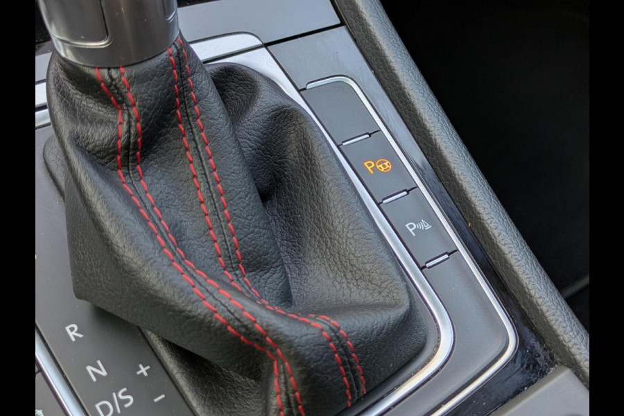 Volkswagen Golf 2.0 TSI GTI Performance|Panodak|Aaptive-Cruise|Standkachel|Keyless-Entry/Go|Volledige-Onderhoudshistorie