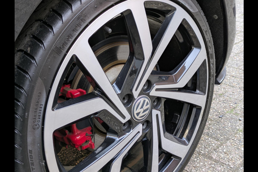 Volkswagen Golf 2.0 TSI GTI Performance|Panodak|Aaptive-Cruise|Standkachel|Keyless-Entry/Go|Volledige-Onderhoudshistorie