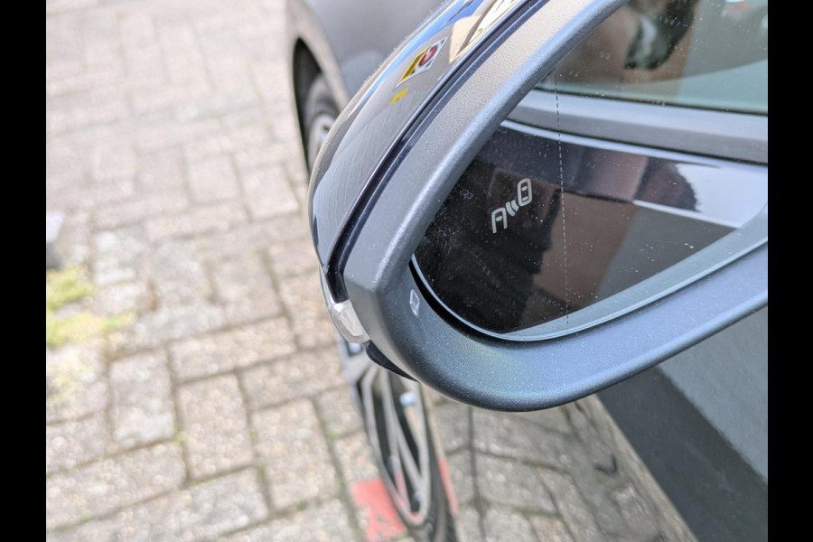 Volkswagen Golf 2.0 TSI GTI Performance|Panodak|Aaptive-Cruise|Standkachel|Keyless-Entry/Go|Volledige-Onderhoudshistorie
