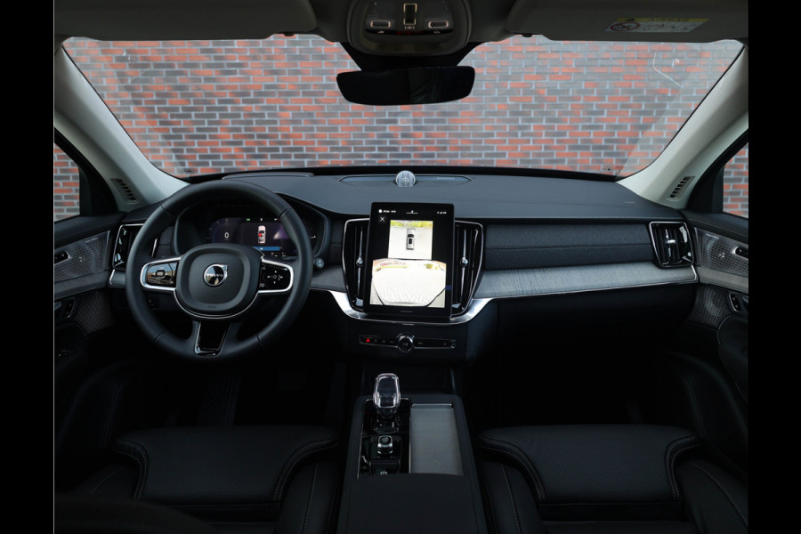 Volvo XC90 T8 AWD Ultra Dark *Pano*Trekhaak*Luchtvering*Massage*