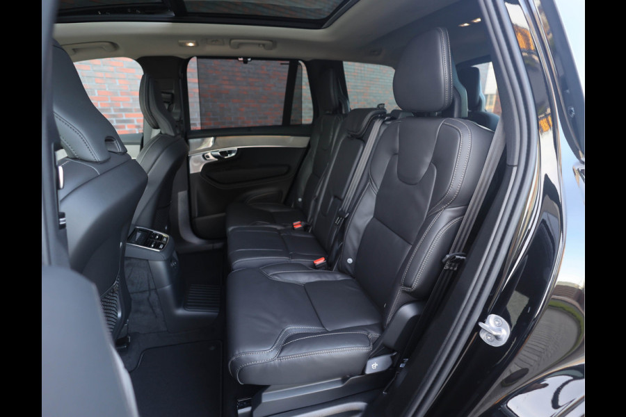 Volvo XC90 T8 AWD Ultra Dark *Pano*Trekhaak*Luchtvering*Massage*