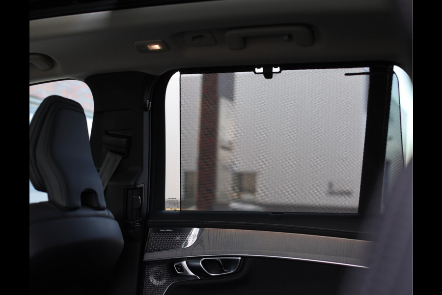 Volvo XC90 T8 AWD Ultra Dark *Pano*Trekhaak*Luchtvering*Massage*