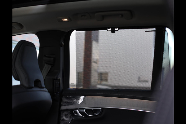 Volvo XC90 T8 AWD Ultra Dark *Pano*Trekhaak*Luchtvering*Massage*