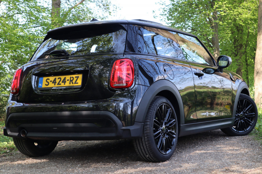 MINI Mini 1.5 Cooper Camden Plus Edition | Panoramadak | Aut. |