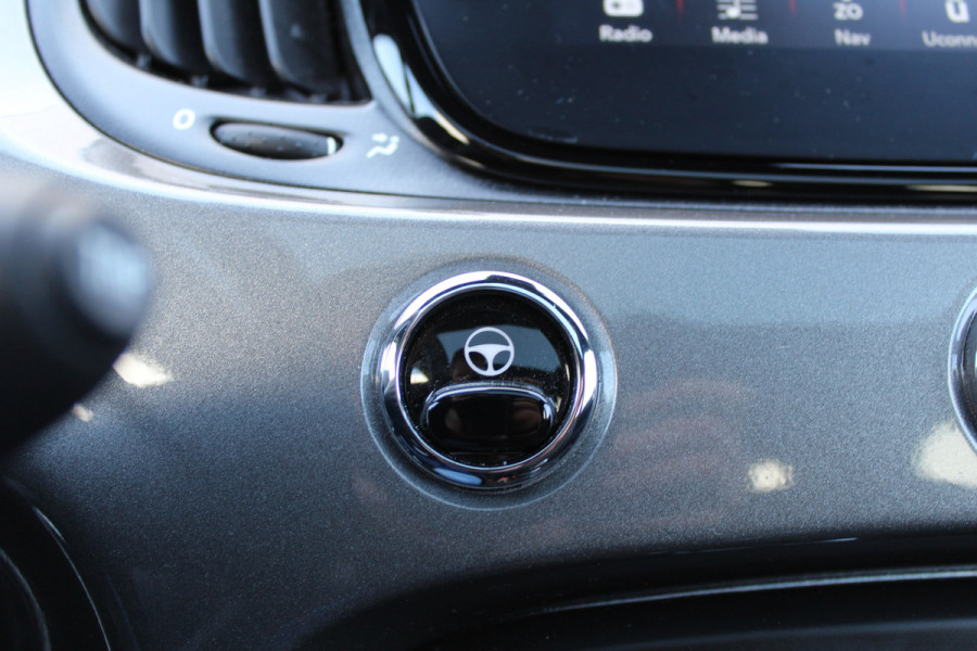 Fiat 500 1.0 Hybrid Dolcevita | Panoramadak | Navigatie | Cruise Control