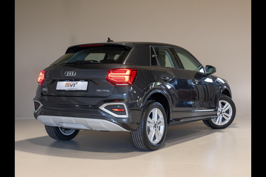 Audi Q2 35 TFSI Advanced edition / 150pk / Achteruitrij camera / Adaptieve cruise control / Stoelverwarming /