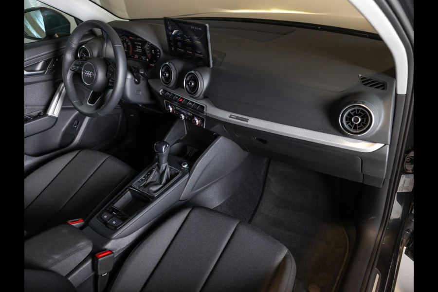 Audi Q2 35 TFSI Advanced edition / 150pk / Achteruitrij camera / Adaptieve cruise control / Stoelverwarming /