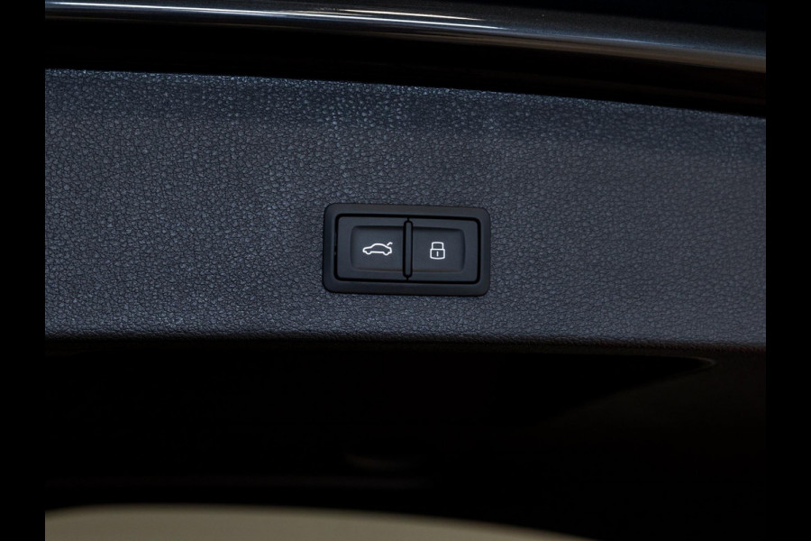 Audi Q2 35 TFSI Advanced edition / 150pk / Achteruitrij camera / Adaptieve cruise control / Stoelverwarming /