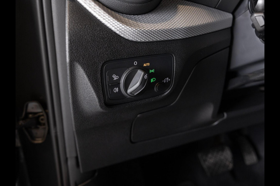Audi Q2 35 TFSI Advanced edition / 150pk / Achteruitrij camera / Adaptieve cruise control / Stoelverwarming /