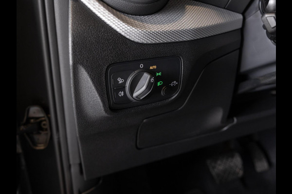 Audi Q2 35 TFSI Advanced edition / 150pk / Achteruitrij camera / Adaptieve cruise control / Stoelverwarming /