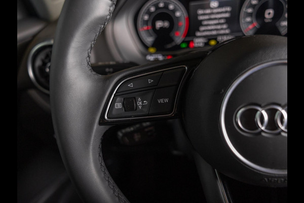 Audi Q2 35 TFSI Advanced edition / 150pk / Achteruitrij camera / Adaptieve cruise control / Stoelverwarming /
