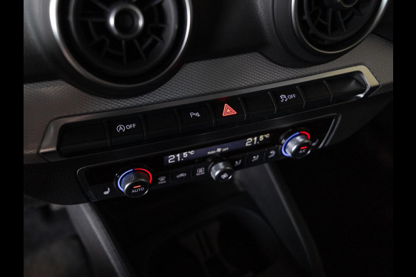 Audi Q2 35 TFSI Advanced edition / 150pk / Achteruitrij camera / Adaptieve cruise control / Stoelverwarming /
