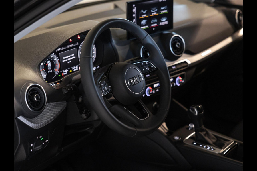 Audi Q2 35 TFSI Advanced edition / 150pk / Achteruitrij camera / Adaptieve cruise control / Stoelverwarming /