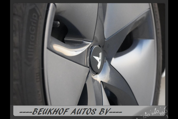 Tesla Model 3 Long Range AWD 75 kWh 2020 Pano Trekhaak Cam