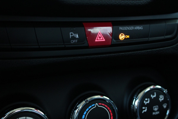 Jeep Renegade 1.4 MultiAir Limited Automaat | 17 " velgen