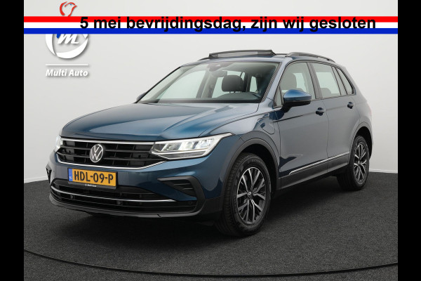 Volkswagen Tiguan 1.4 TSI Life 245pk Plug In Hybrid PHEV | Panorama Dak | Adaptive Cruise | Navigatie | Sportstoelen + Massage | Spraakbediening |