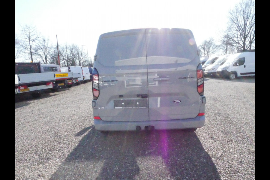 Ford Transit Custom 2.0 TDCI 170PK, L2H1, Limited, Airco, Automaat