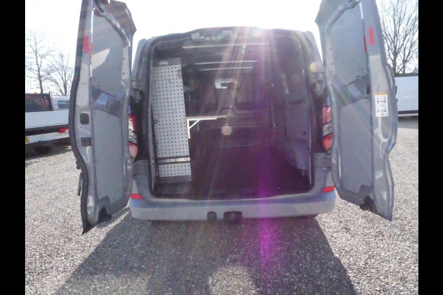 Ford Transit Custom 2.0 TDCI 170PK, L2H1, Limited, Airco, Automaat