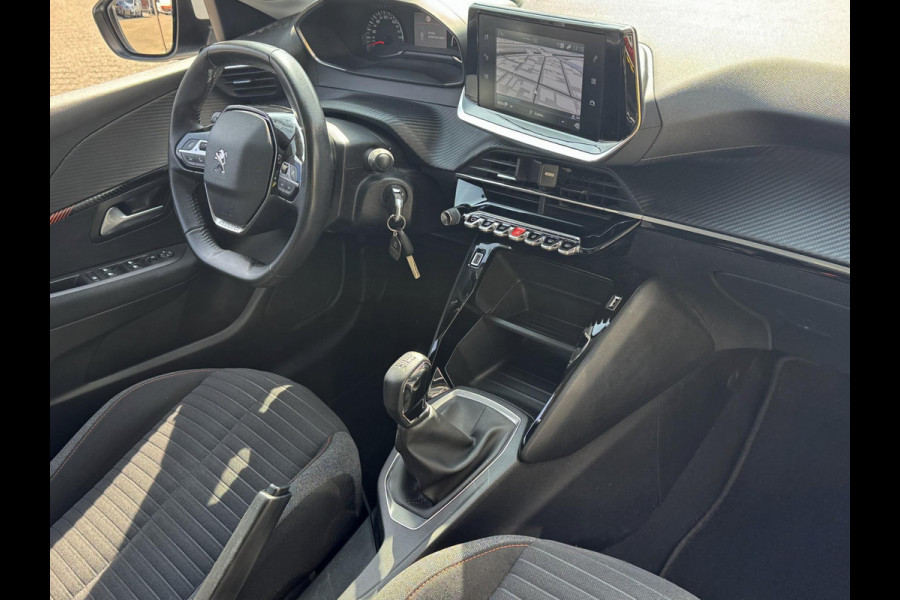 Peugeot 208 1.2 PureTech OUTLAW Edition - Apple CarPlay / Navigatie I Airco I LED I PDC I 68.000 KM -Dealer onderhouden