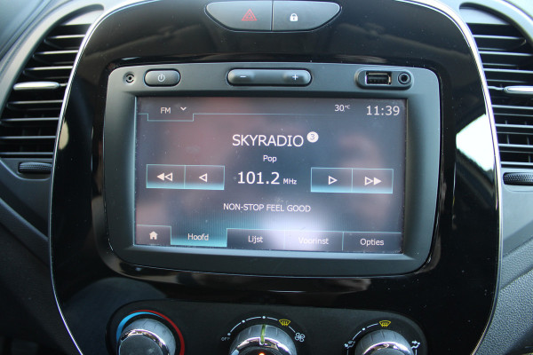 Renault Captur 0.9 TCe Limited | Trekhaak | Cruise control | Navigatie