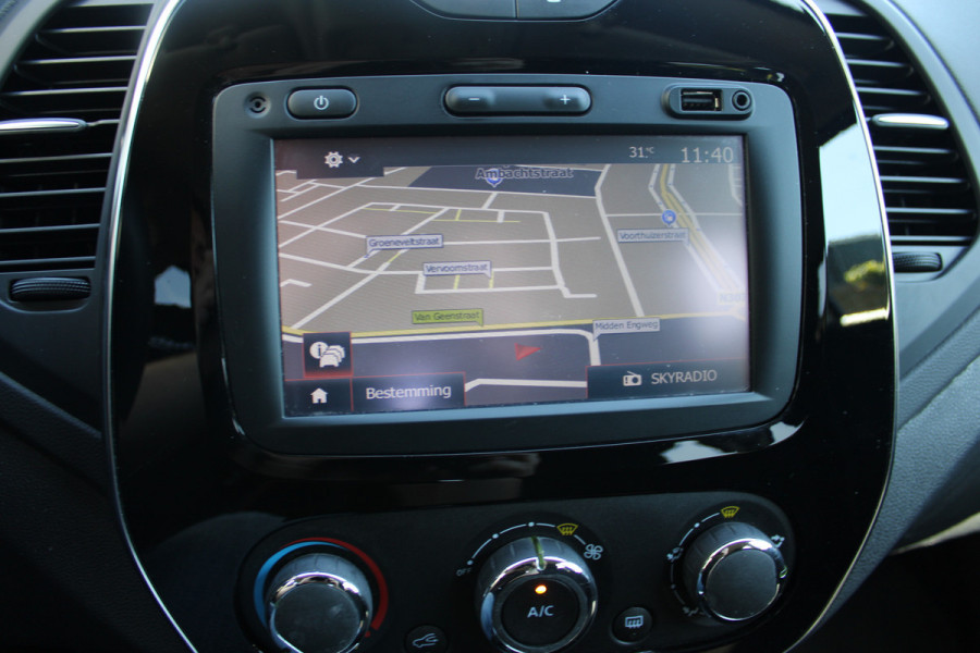 Renault Captur 0.9 TCe Limited | Trekhaak | Cruise control | Navigatie