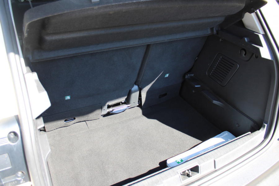 Renault Captur 0.9 TCe Limited | Trekhaak | Cruise control | Navigatie