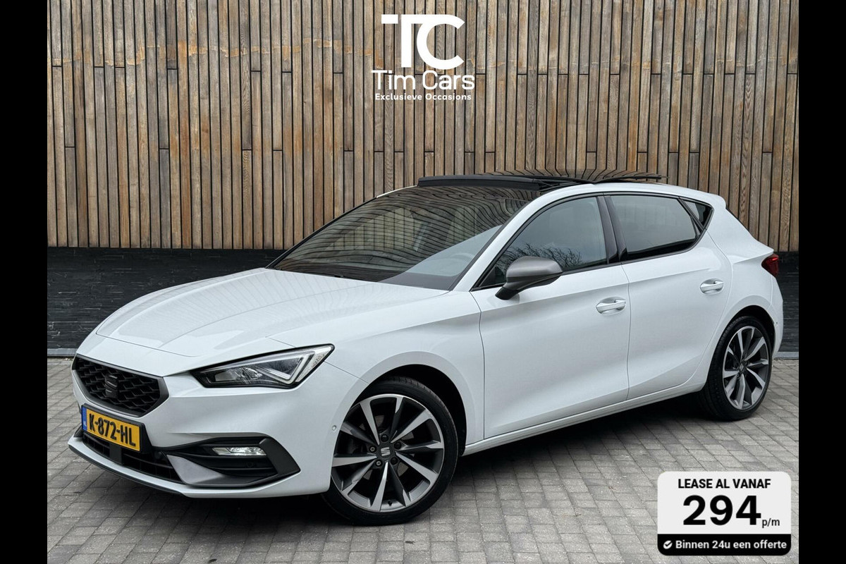 Seat Leon 1.5 eTSI FR Automaat | Panoramadak | Stoelverwarming | Achteruitrijcamera | LED verlichting | Stuurverwarming | Parkeersensoren