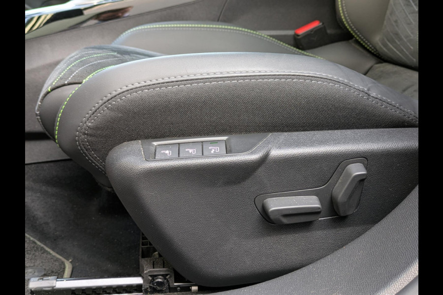 Peugeot 2008 1.2 PureTech 130 GT|Panodak|Elektr.Stoel|Adaptive-Cruise|Massage|Blindspot|Trekhaak
