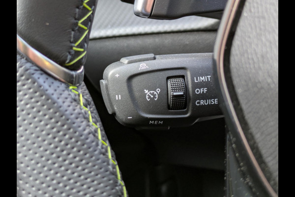 Peugeot 2008 1.2 PureTech 130 GT|Panodak|Elektr.Stoel|Adaptive-Cruise|Massage|Blindspot|Trekhaak