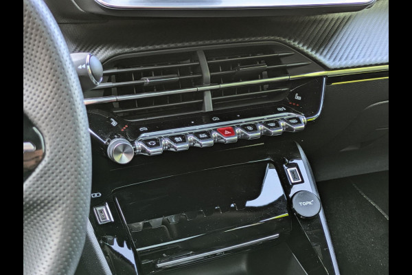 Peugeot 2008 1.2 PureTech 130 GT|Panodak|Elektr.Stoel|Adaptive-Cruise|Massage|Blindspot|Trekhaak