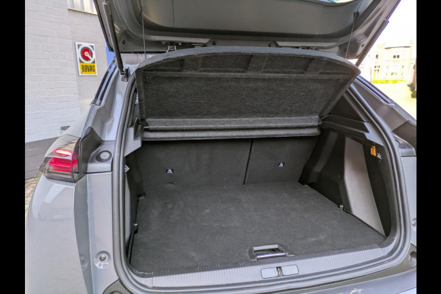 Peugeot 2008 1.2 PureTech 130 GT|Panodak|Elektr.Stoel|Adaptive-Cruise|Massage|Blindspot|Trekhaak