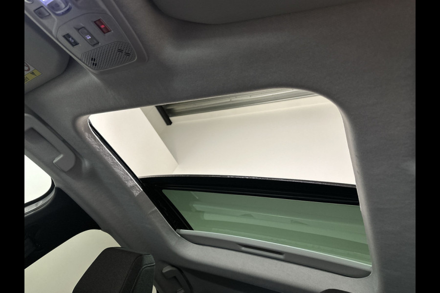 Citroën Ë-C4 Shine 50 kWh | Panoramadak | adaptieve cruise control | Apple & Android Carplay | SoH (batterijcheck) 93.19 % score!