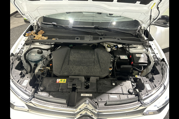 Citroën Ë-C4 Shine 50 kWh | Panoramadak | adaptieve cruise control | Apple & Android Carplay | SoH (batterijcheck) 93.19 % score!