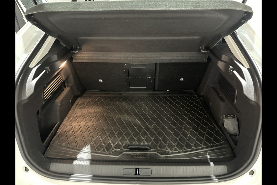 Citroën Ë-C4 Shine 50 kWh | Panoramadak | adaptieve cruise control | Apple & Android Carplay | SoH (batterijcheck) 93.19 % score!