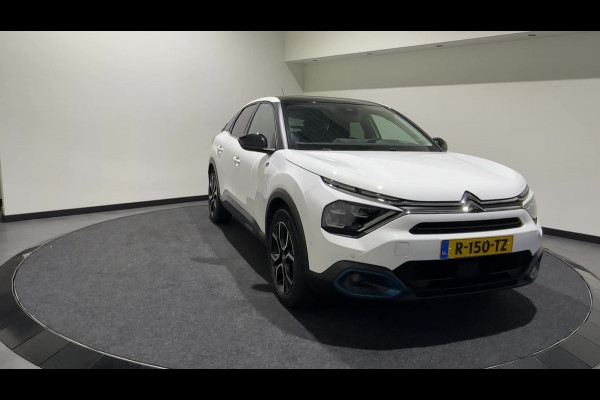 Citroën Ë-C4 Shine 50 kWh | Panoramadak | adaptieve cruise control | Apple & Android Carplay | SoH (batterijcheck) 93.19 % score!